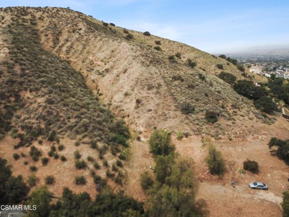5946 Oak Knolls Rd, Simi Valley, CA 93063